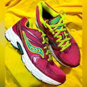 Saucony Cohesion 6 women’s Running Shoes